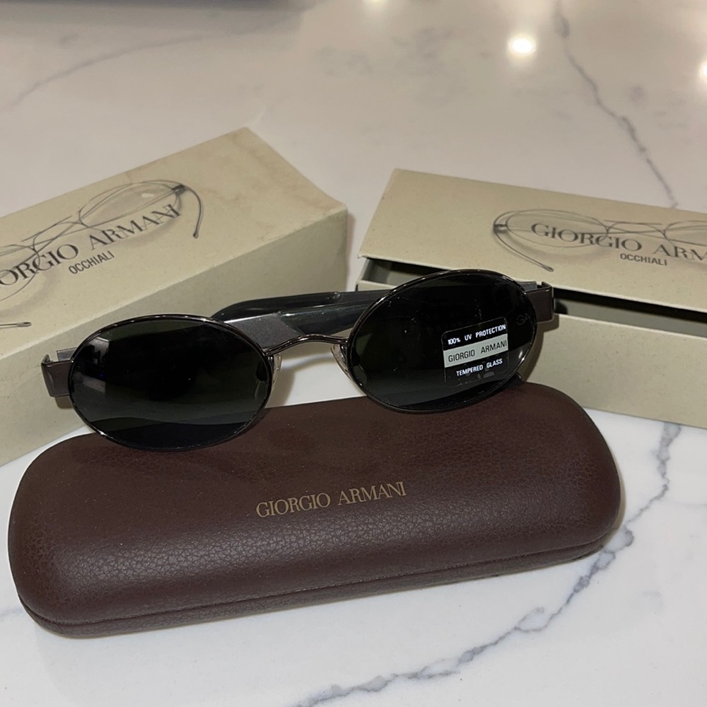 New Giorgio Armani Sunglass. Model GA 662/978 Grey/Green w/ glass lenses.